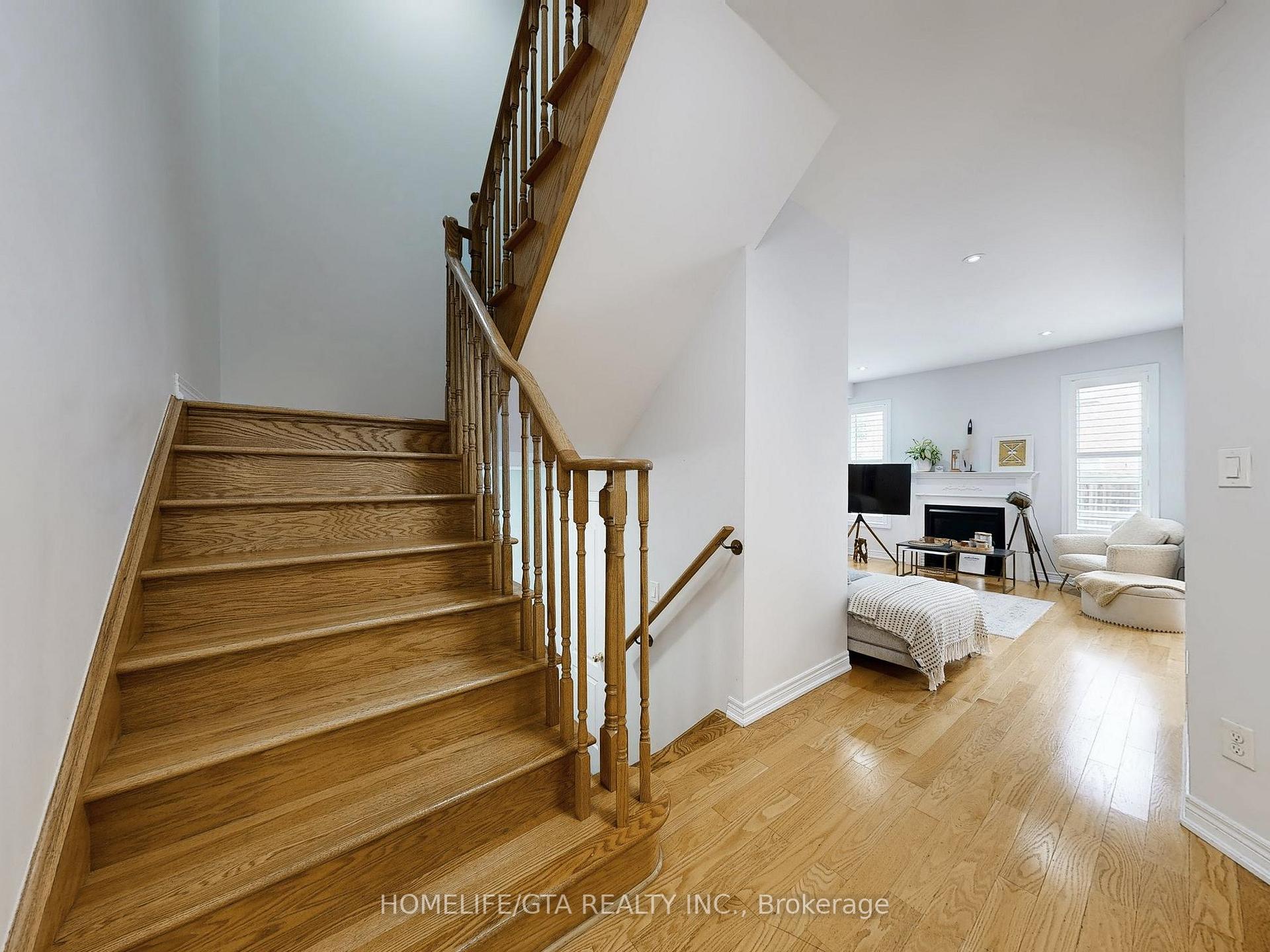 Photo 23 of 32 Scott Brown Street, Markham, Wismer — HOMEH