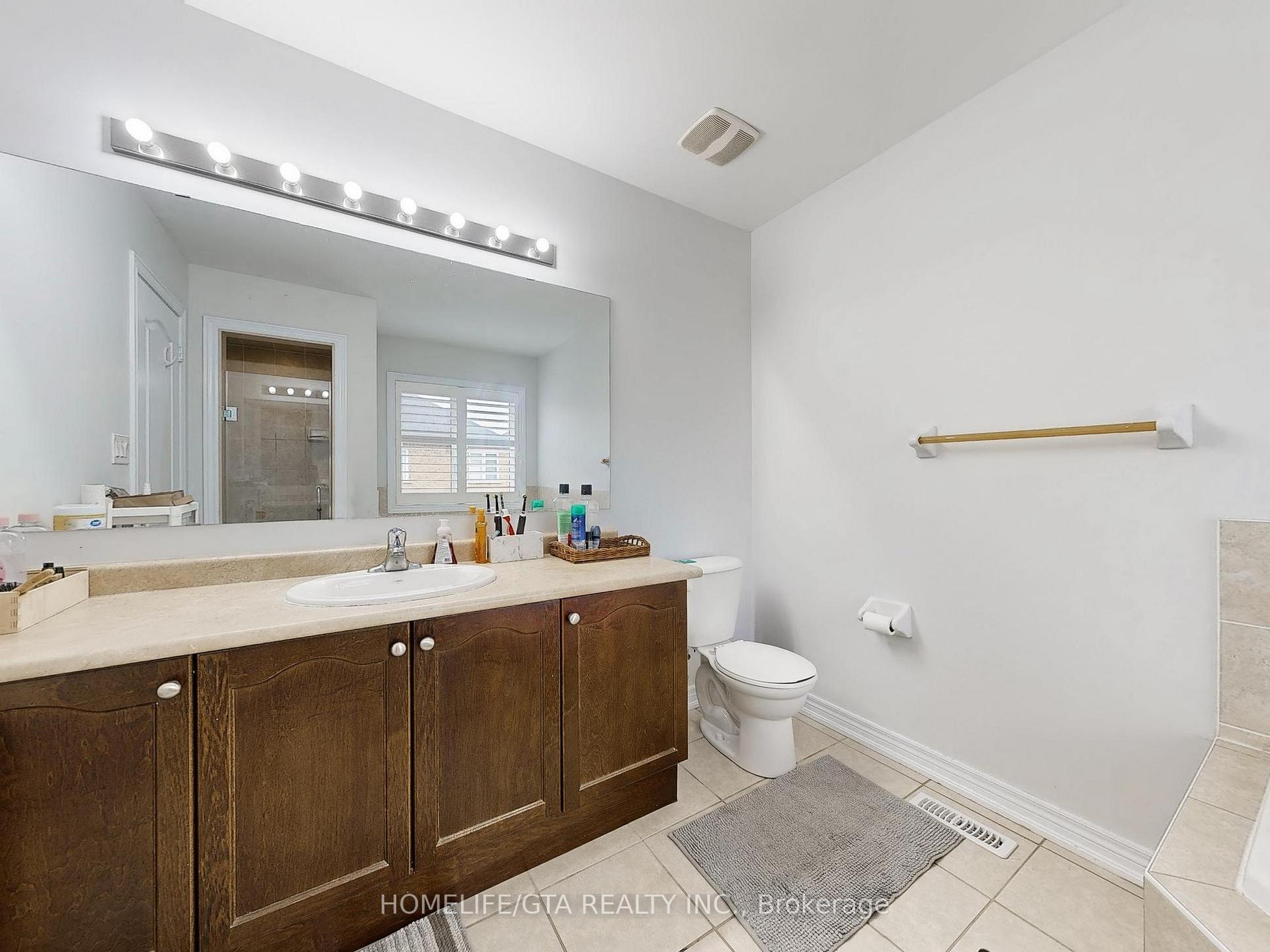 Photo 28 of 32 Scott Brown Street, Markham, Wismer — HOMEH