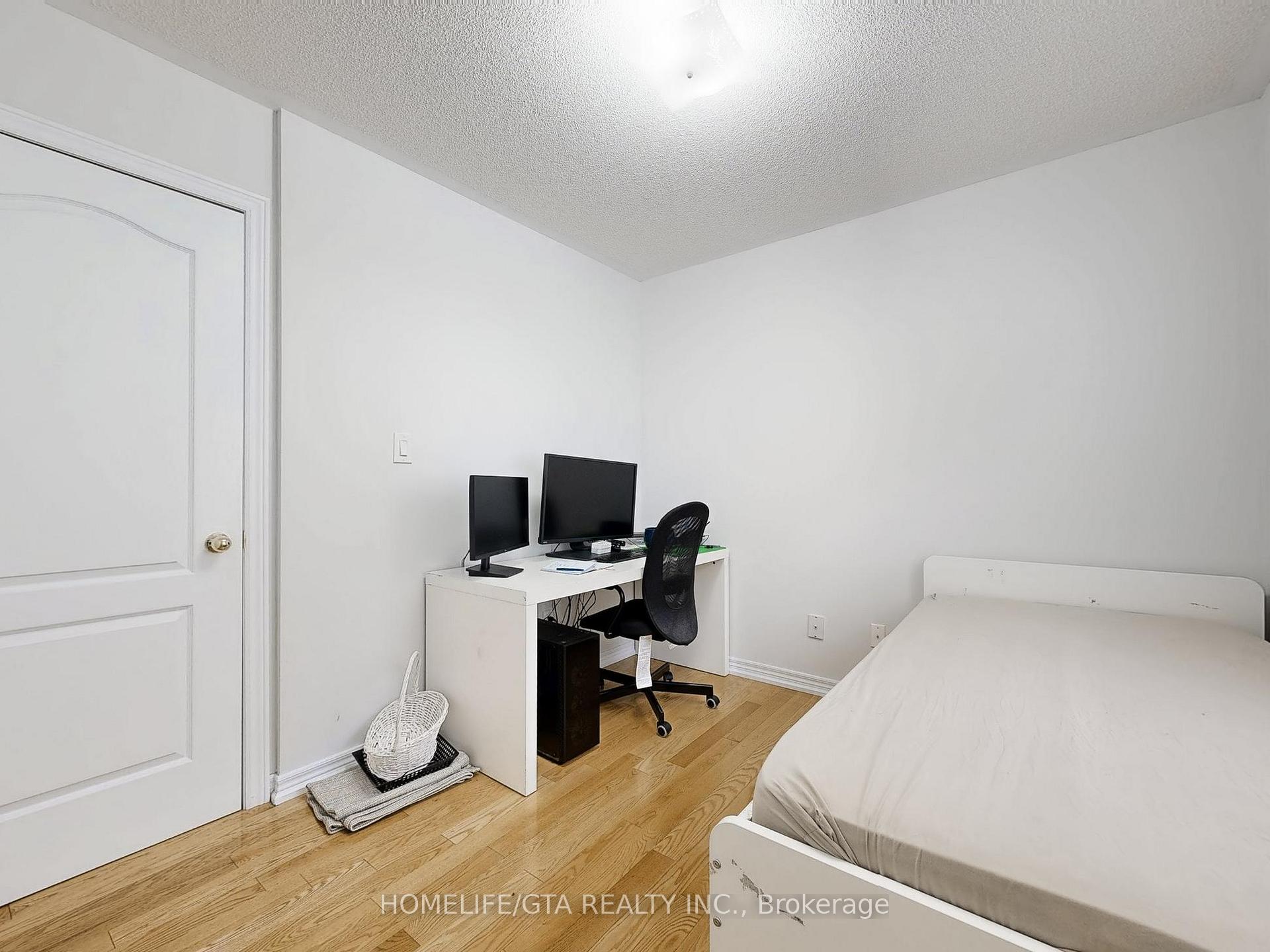 Photo 35 of 32 Scott Brown Street, Markham, Wismer — HOMEH