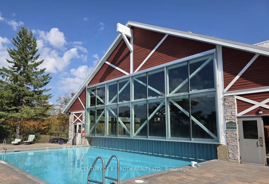 Photo 7 of Unit 2296-2297, 90 Highland Drive, Oro-Medonte, Horseshoe Valley — HOMEH