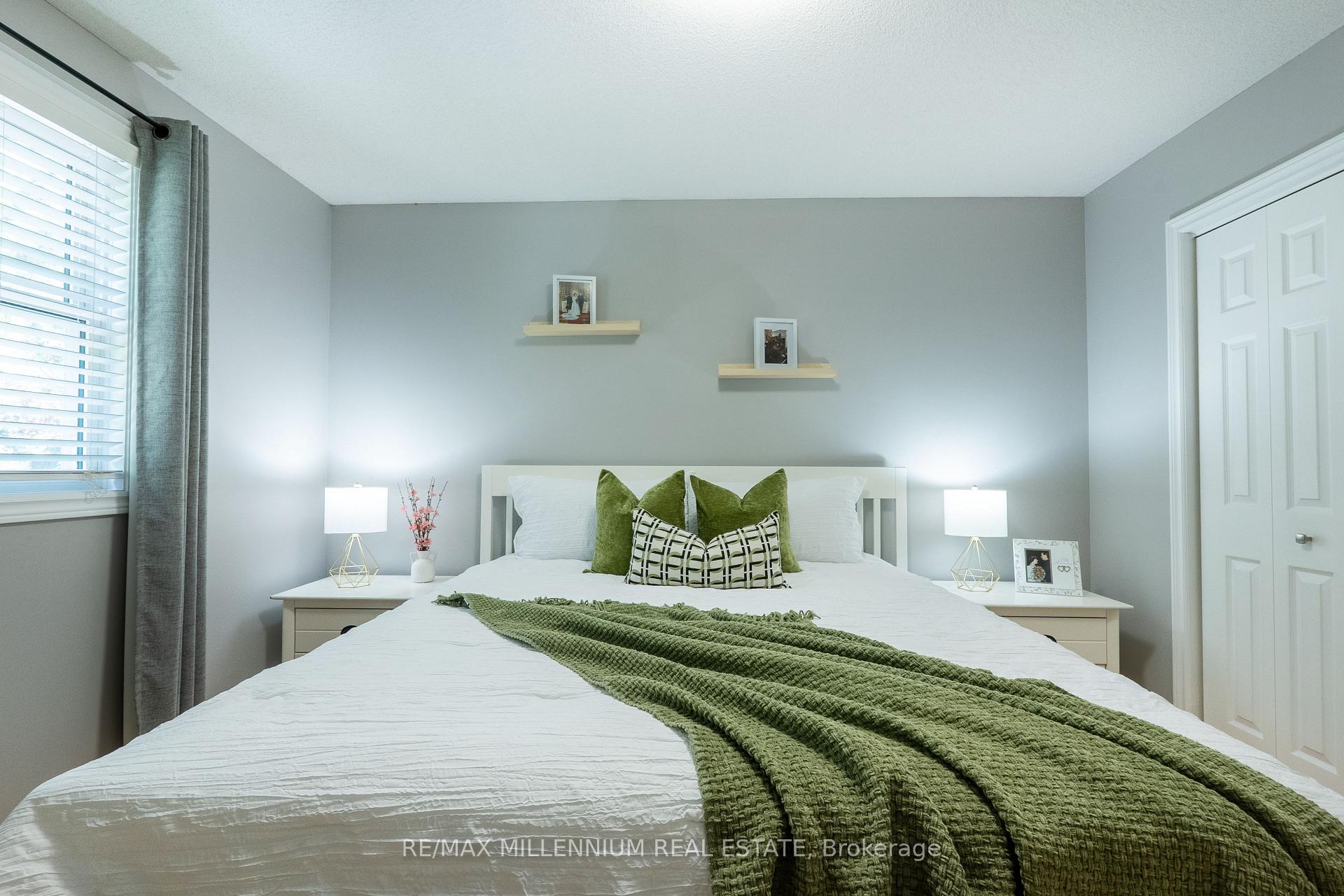 Photo 9 of Unit 11, 230 Meadowbrook Drive, Hamilton, Ancaster — HOMEH