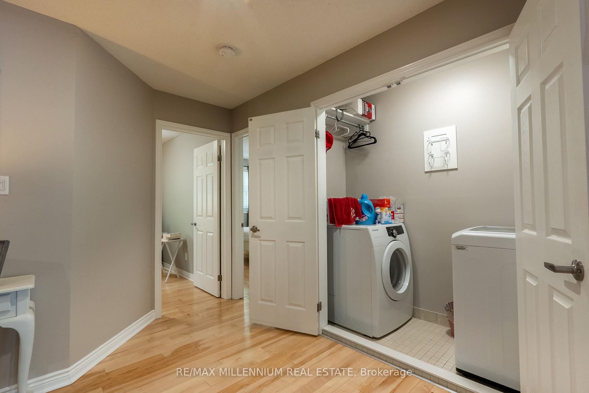 Photo 11 of Unit 11, 230 Meadowbrook Drive, Hamilton, Ancaster — HOMEH