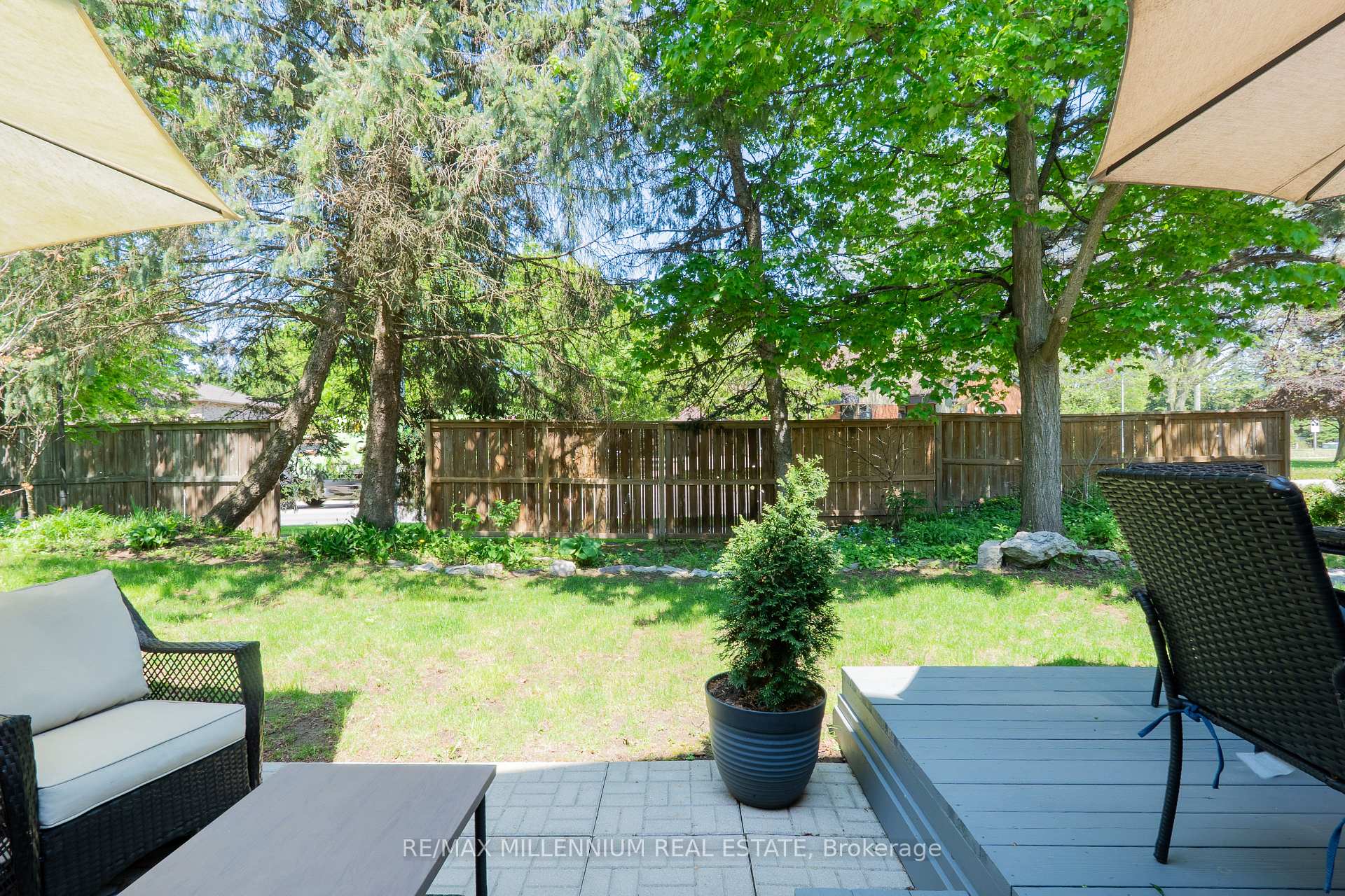 Photo 25 of Unit 11, 230 Meadowbrook Drive, Hamilton, Ancaster — HOMEH