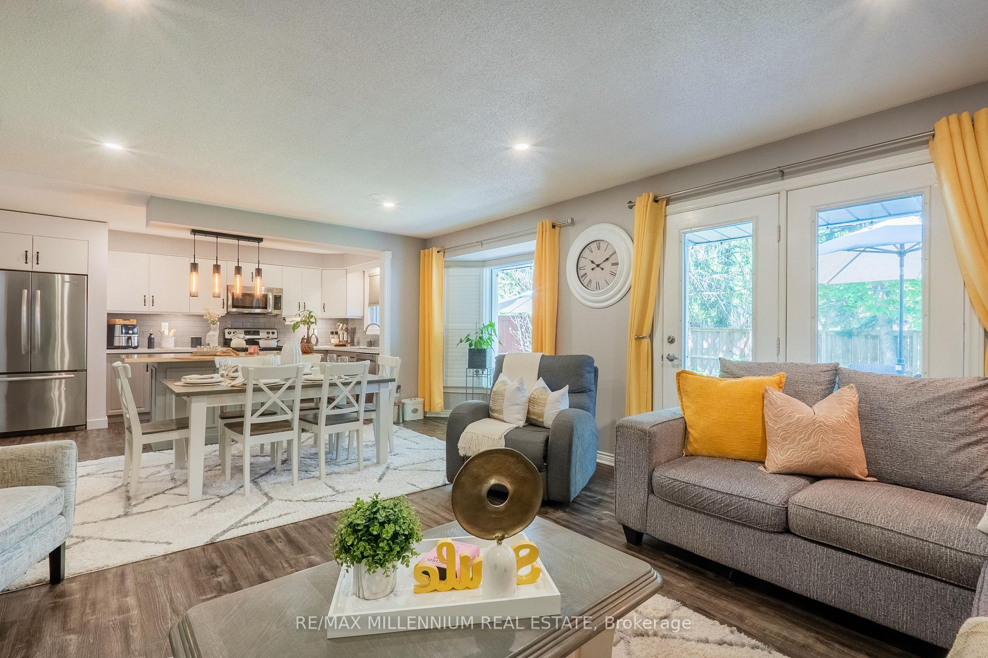 Photo 28 of Unit 11, 230 Meadowbrook Drive, Hamilton, Ancaster — HOMEH