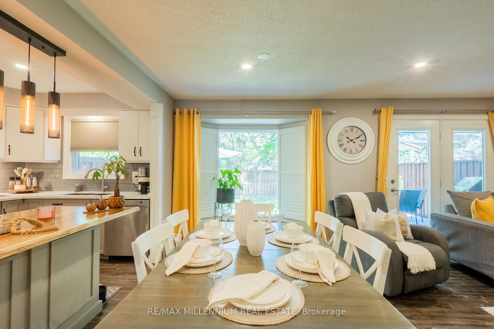 Photo 49 of Unit 11, 230 Meadowbrook Drive, Hamilton, Ancaster — HOMEH