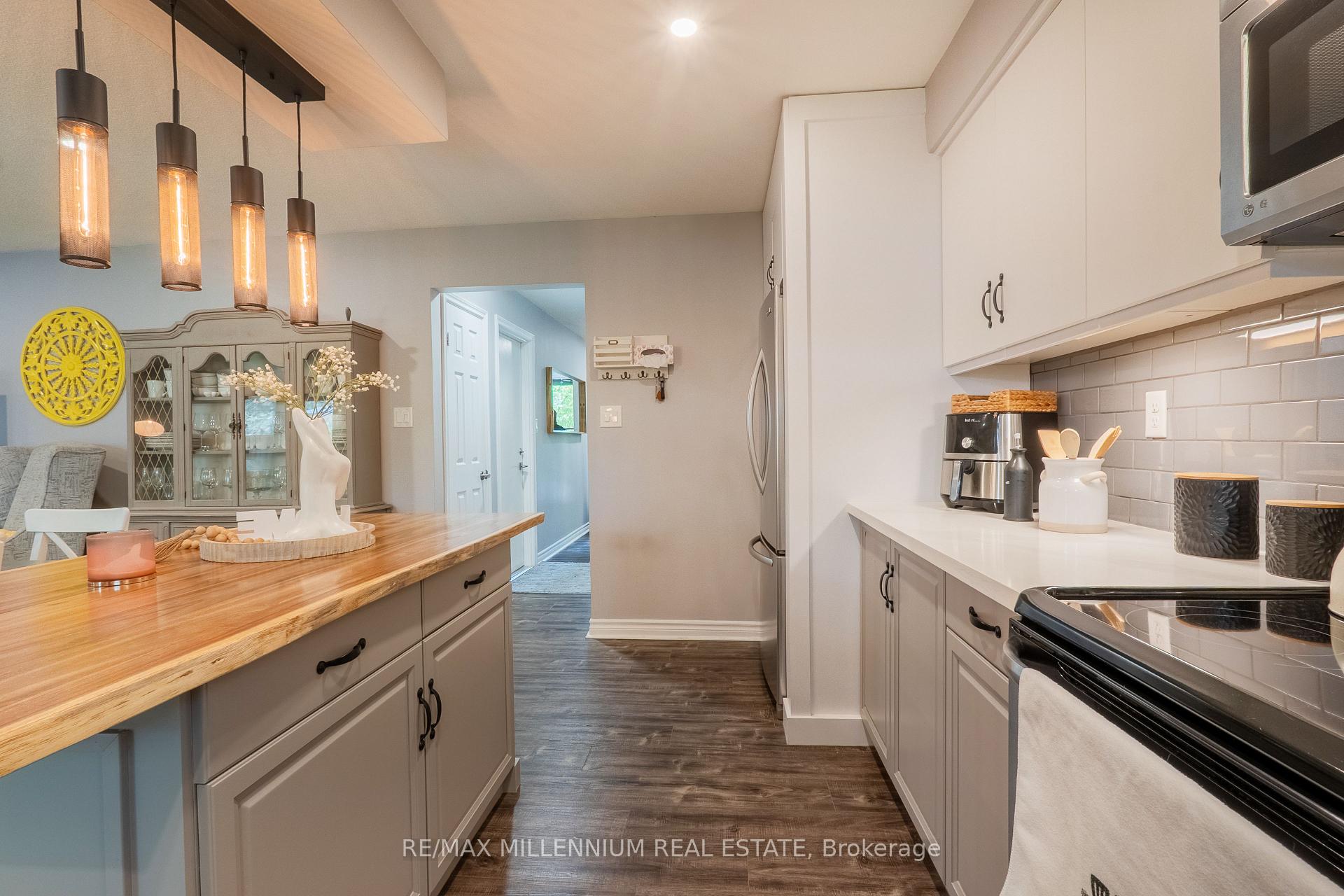Photo 50 of Unit 11, 230 Meadowbrook Drive, Hamilton, Ancaster — HOMEH