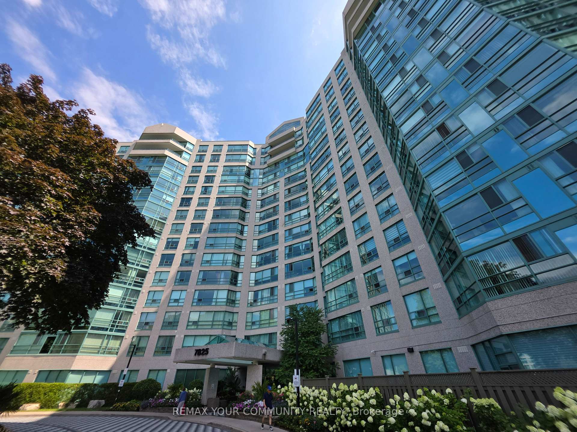 Photo 1 of Unit 726, 7825 Bayview Avenue, Markham, Aileen-Willowbrook — HOMEH