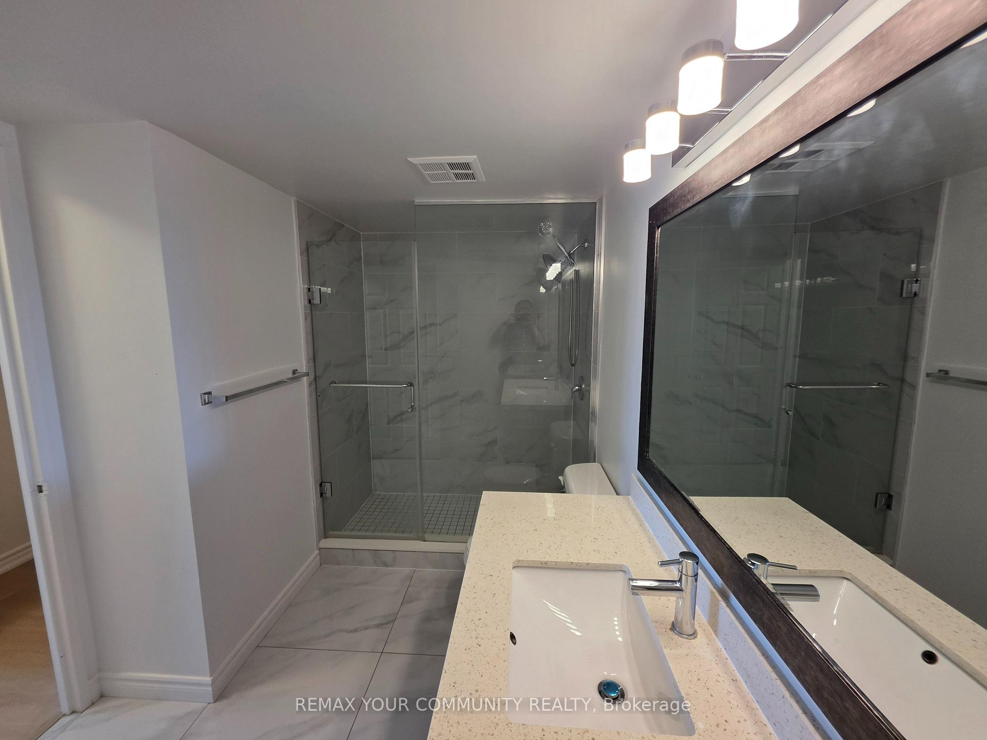 Photo 5 of Unit 726, 7825 Bayview Avenue, Markham, Aileen-Willowbrook — HOMEH