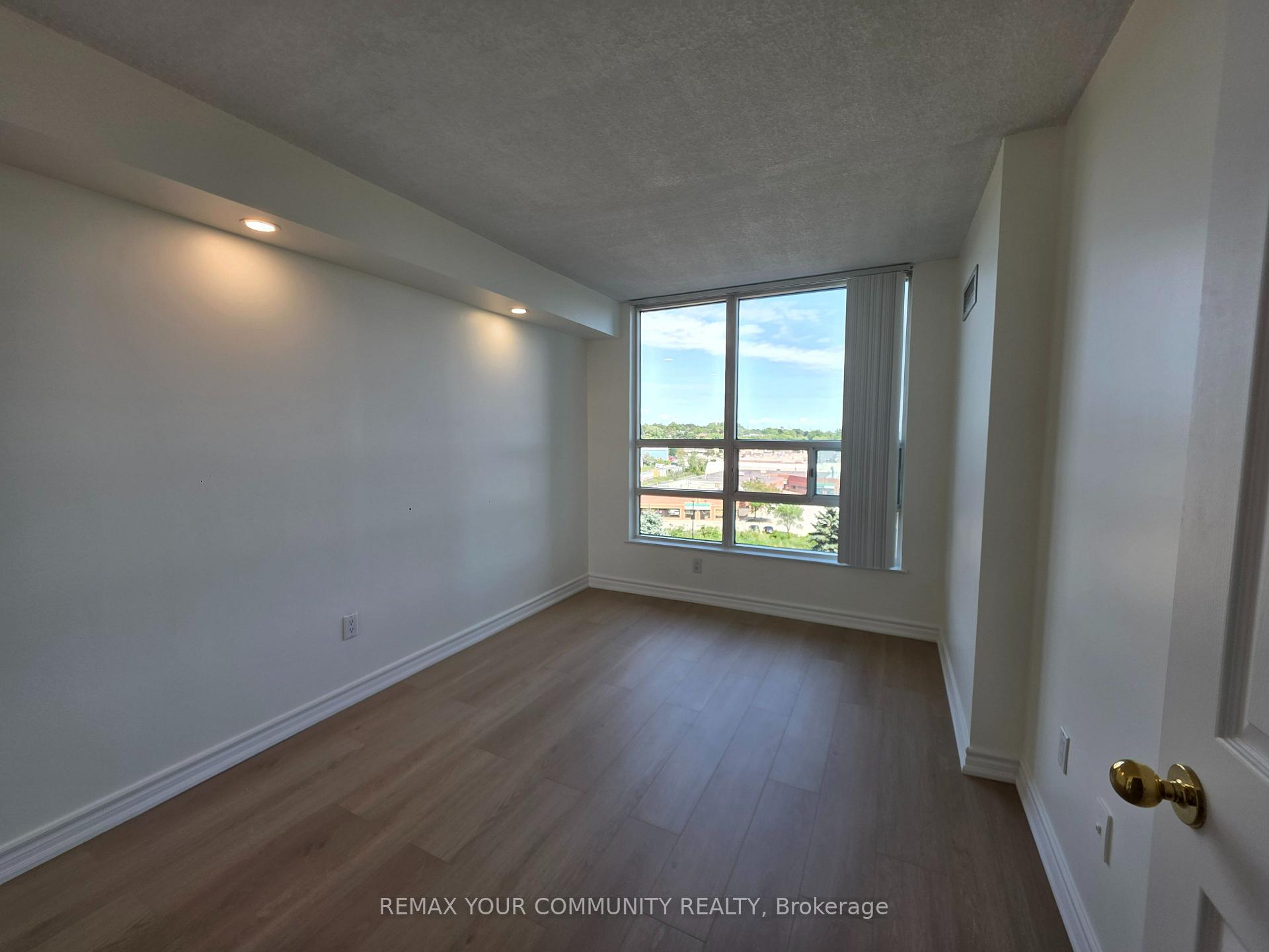 Photo 9 of Unit 726, 7825 Bayview Avenue, Markham, Aileen-Willowbrook — HOMEH