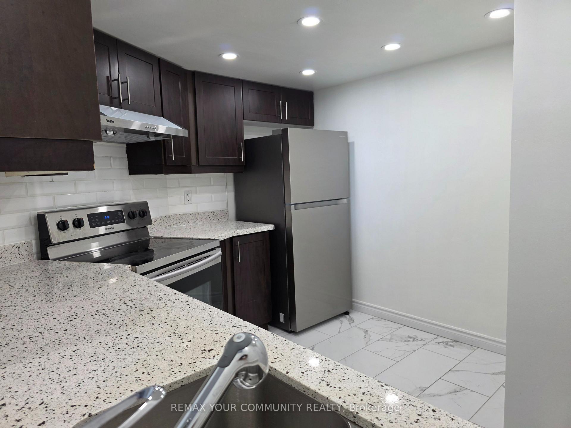 Photo 14 of Unit 726, 7825 Bayview Avenue, Markham, Aileen-Willowbrook — HOMEH