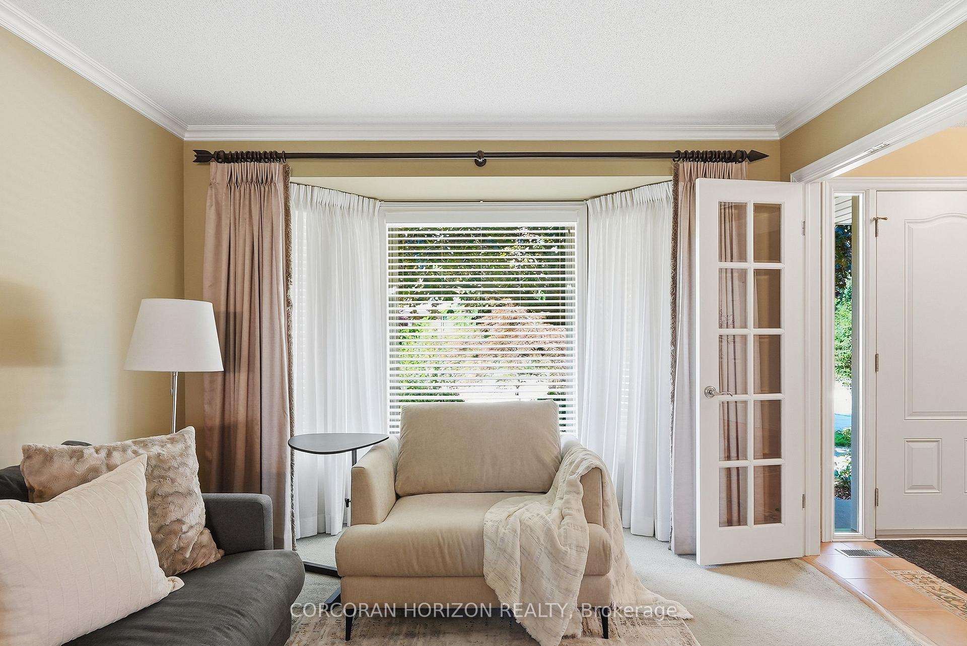 Photo 9 of 46 Devils Creek Drive, Cambridge, Westview — HOMEH