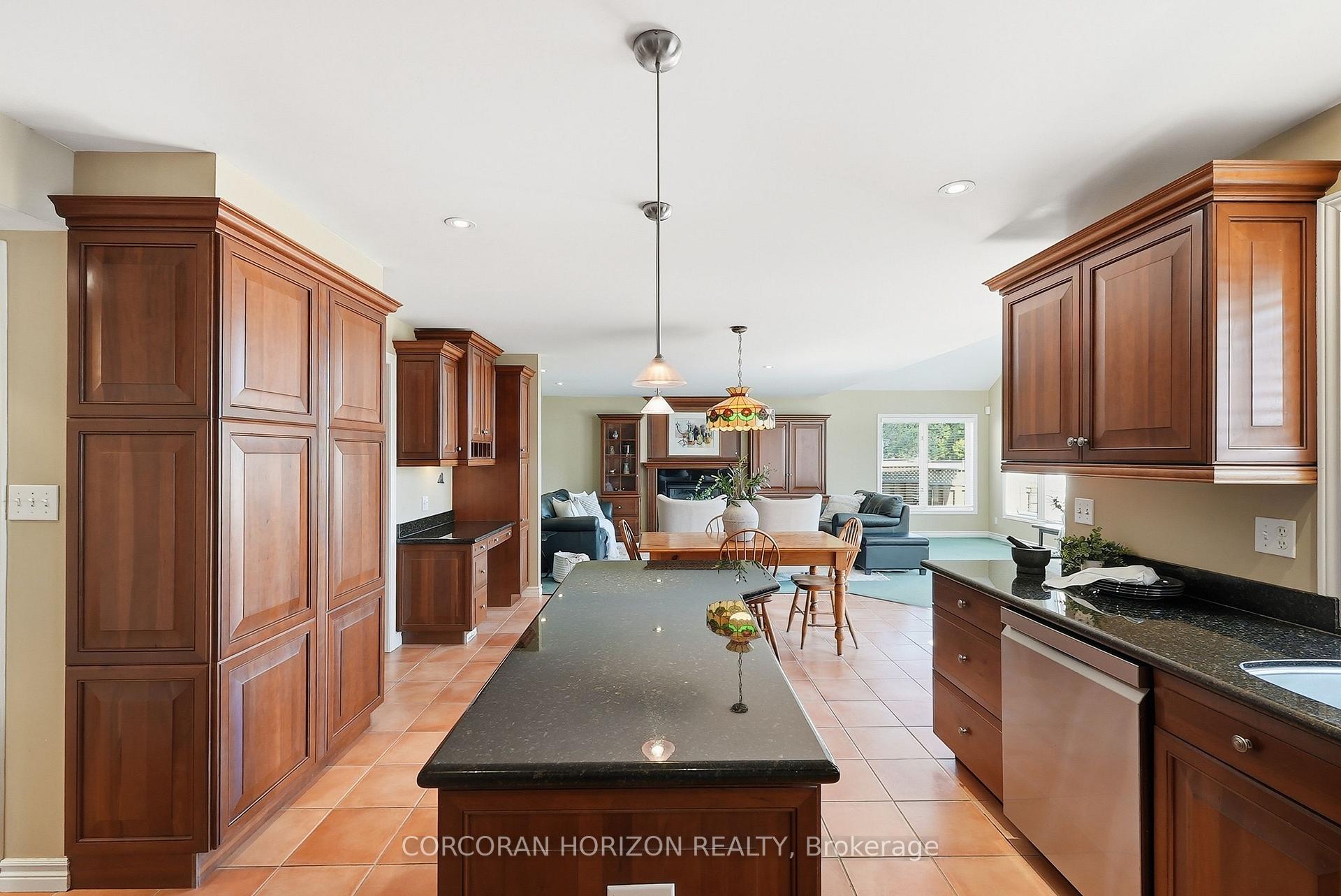 Photo 15 of 46 Devils Creek Drive, Cambridge, Westview — HOMEH