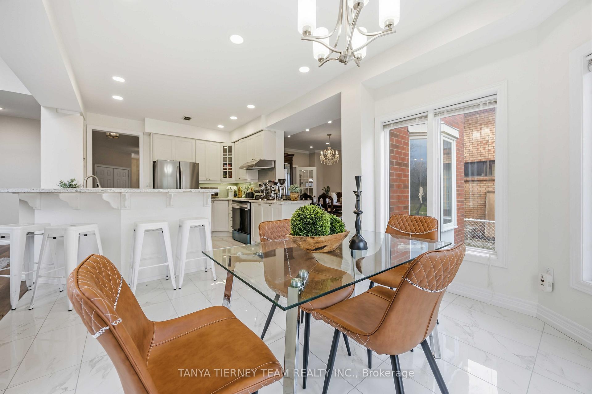 Photo 16 of 467 Oakwood Drive, Pickering, Rosebank — HOMEH