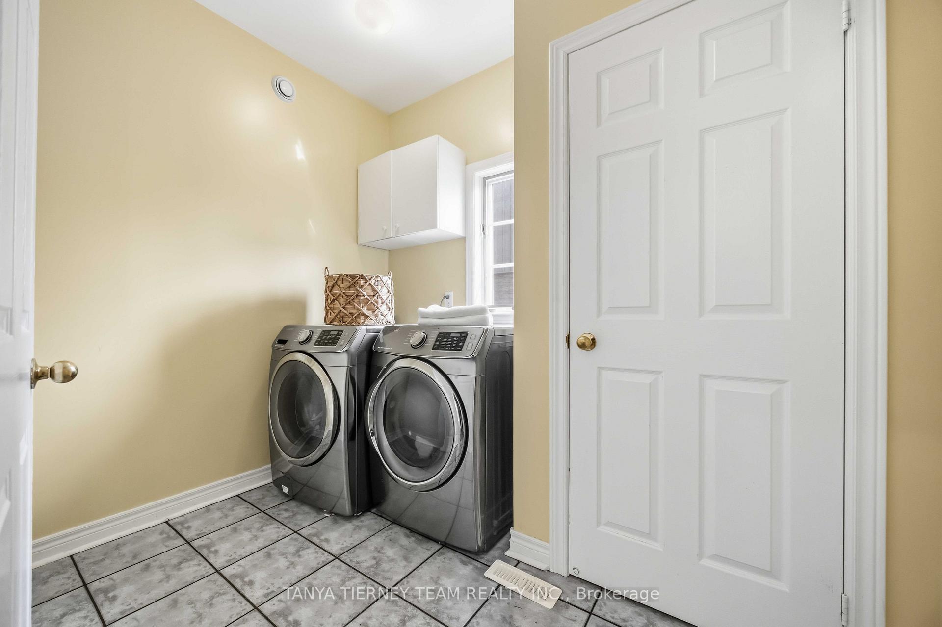 Photo 21 of 467 Oakwood Drive, Pickering, Rosebank — HOMEH
