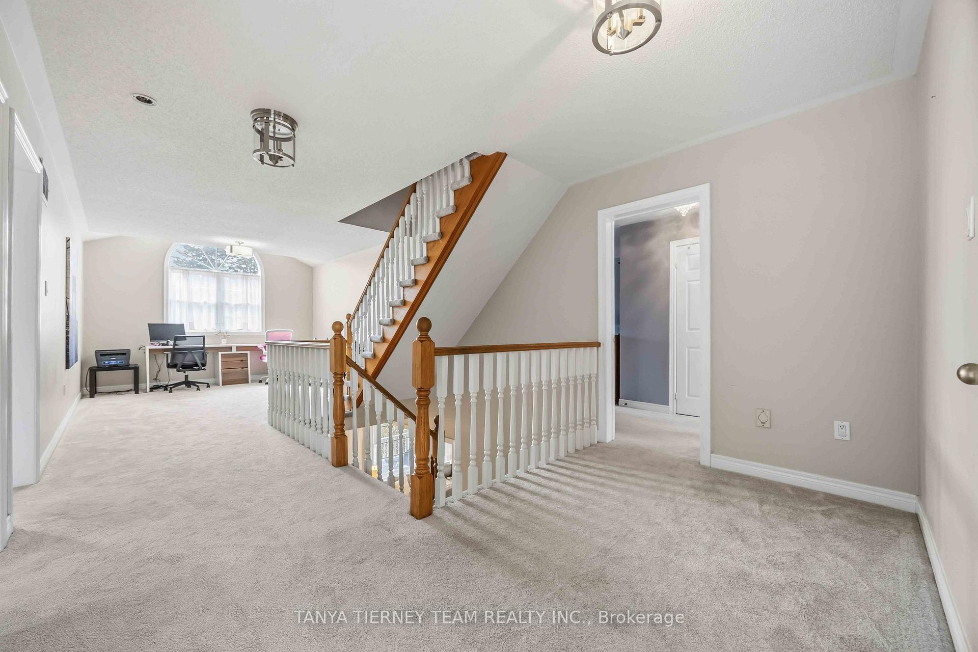 Photo 22 of 467 Oakwood Drive, Pickering, Rosebank — HOMEH