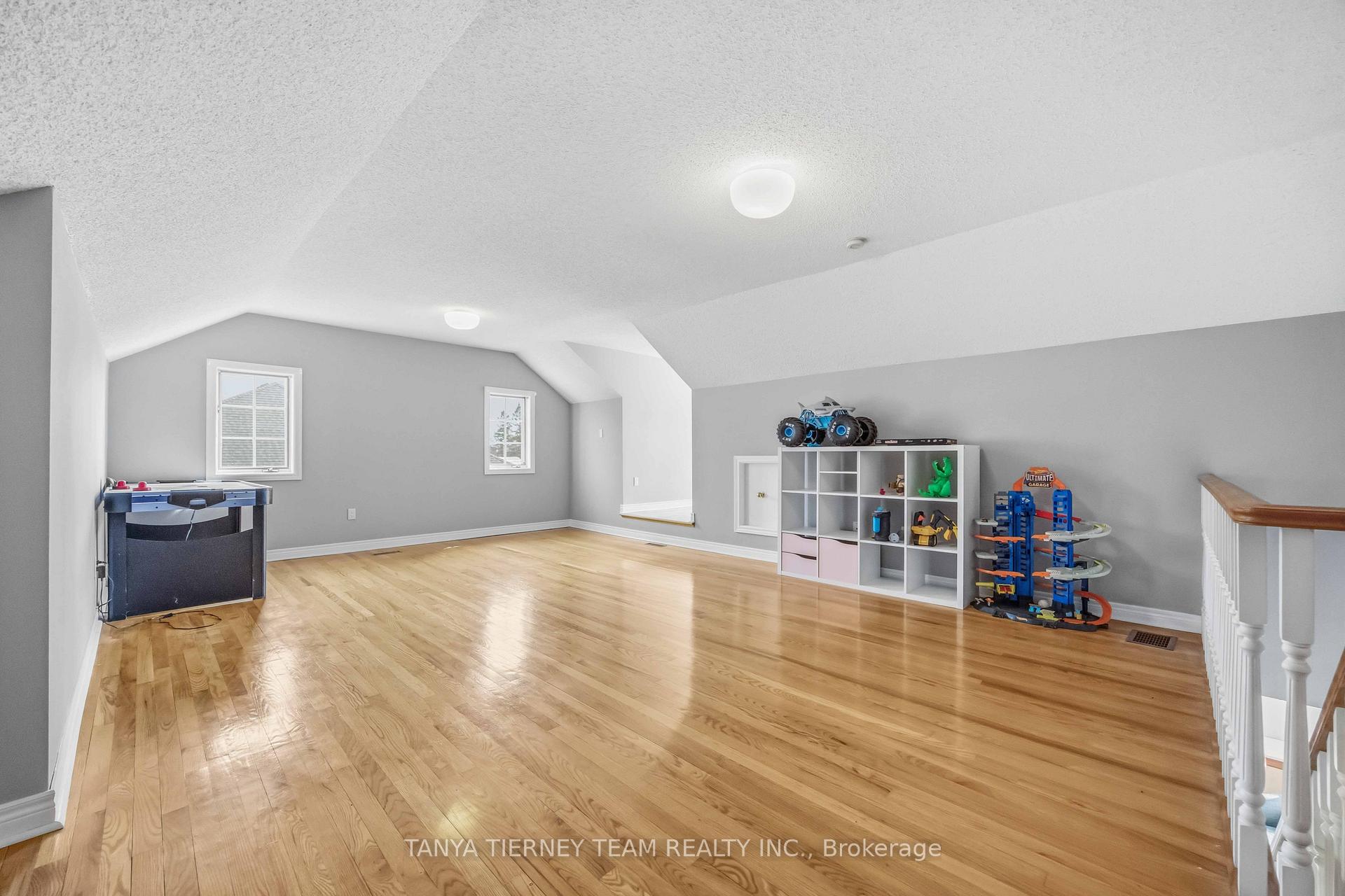 Photo 30 of 467 Oakwood Drive, Pickering, Rosebank — HOMEH