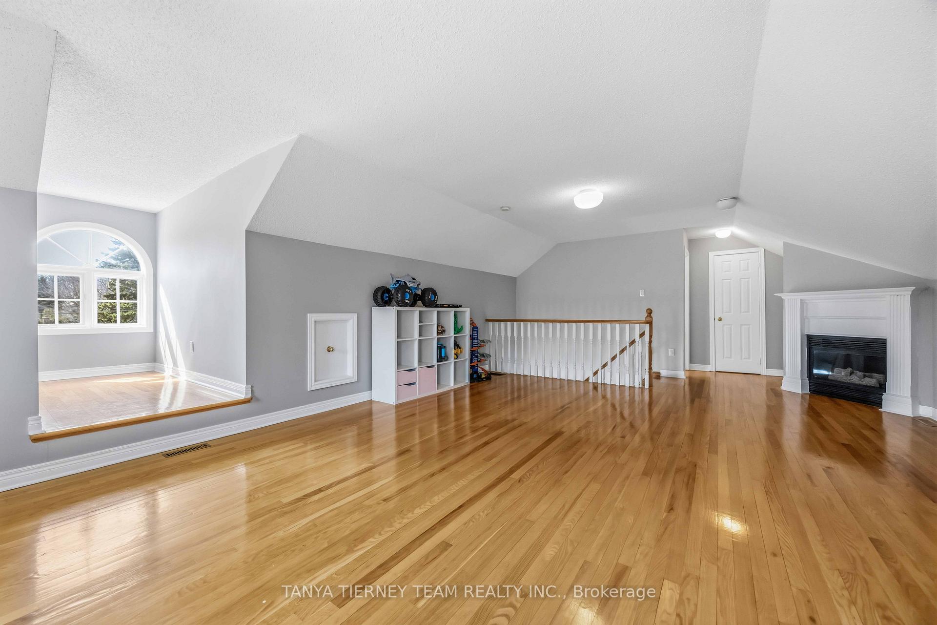 Photo 31 of 467 Oakwood Drive, Pickering, Rosebank — HOMEH