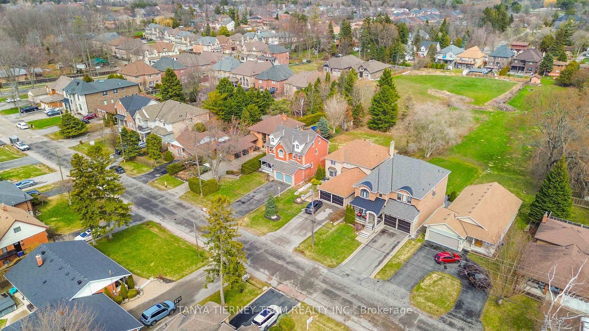 Photo 44 of 467 Oakwood Drive, Pickering, Rosebank — HOMEH