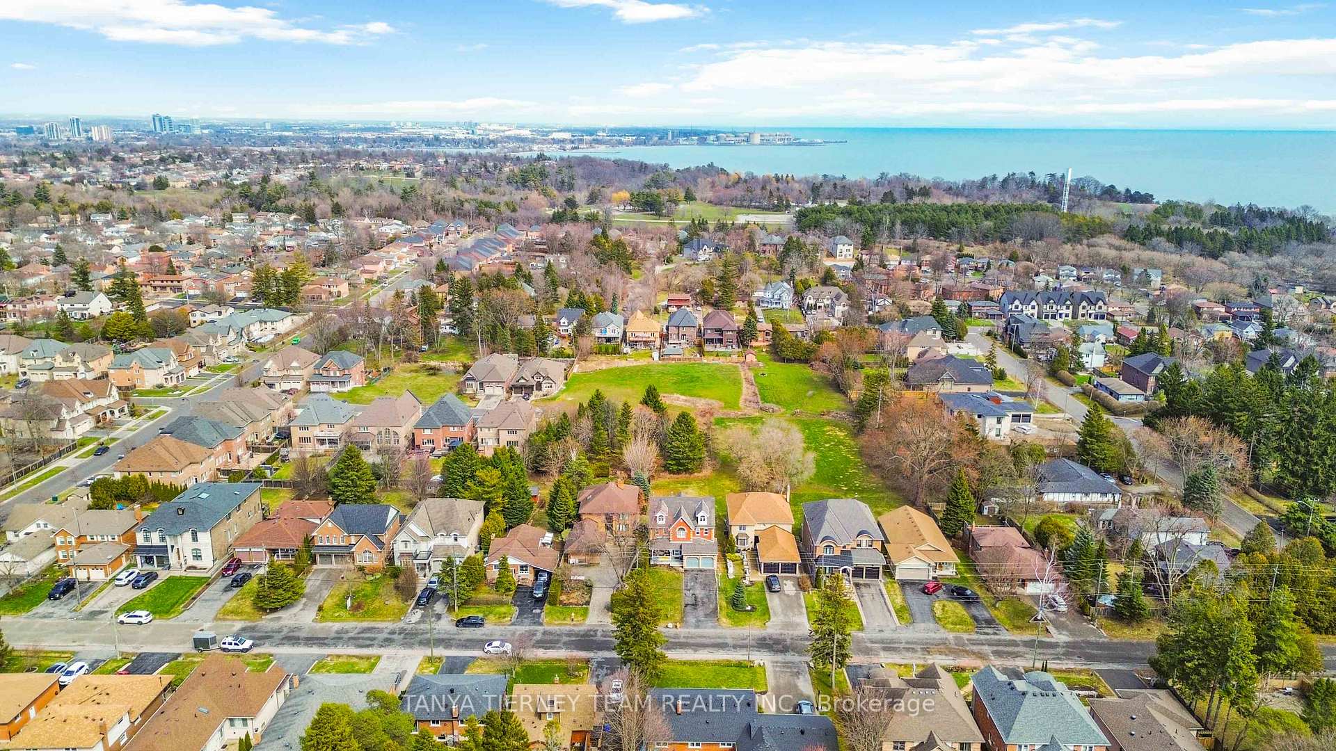 Photo 49 of 467 Oakwood Drive, Pickering, Rosebank — HOMEH