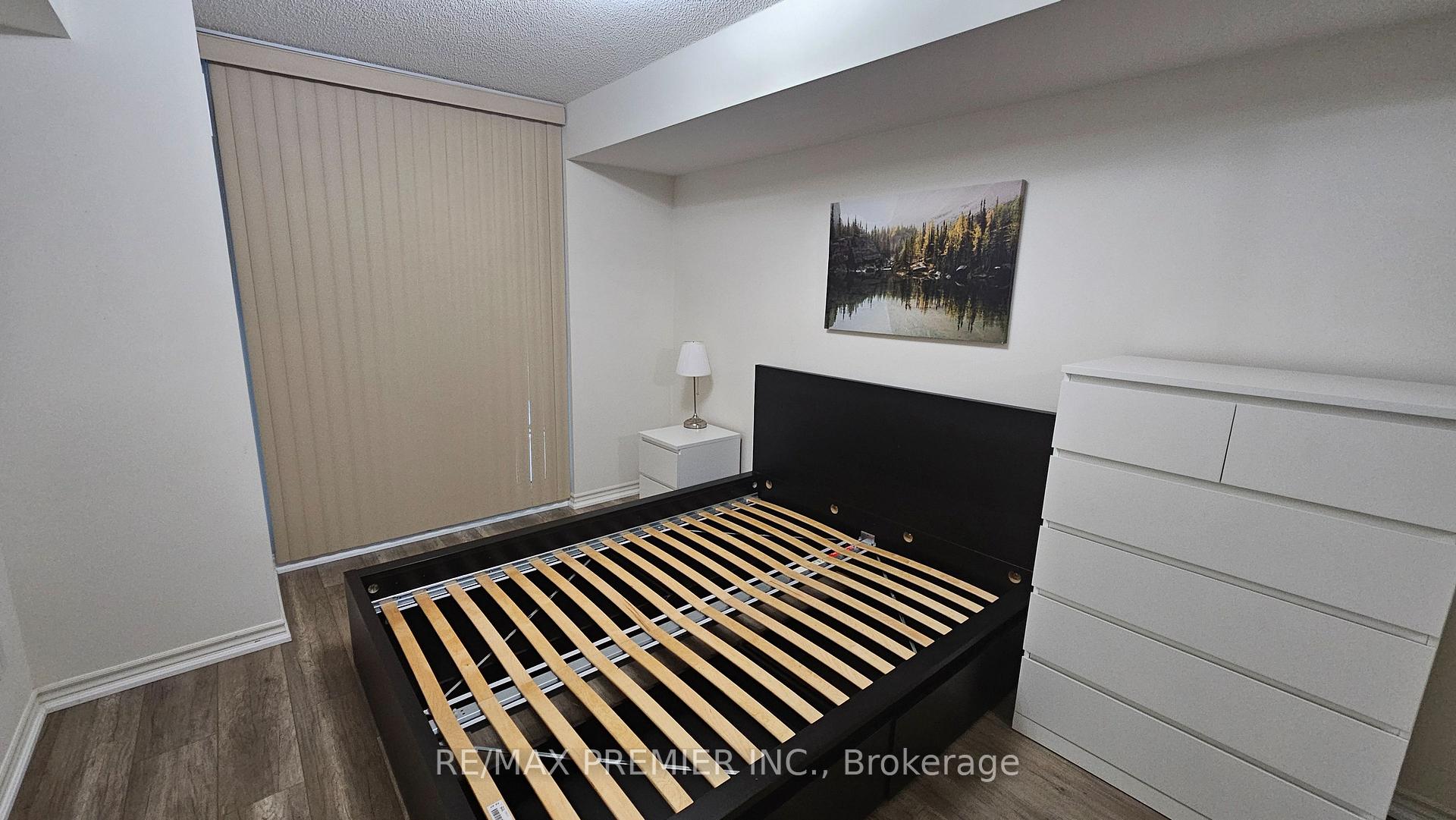 Photo 9 of Unit 2507, 19 Grand Trunk Crescent, Toronto, Waterfront Communities — HOMEH