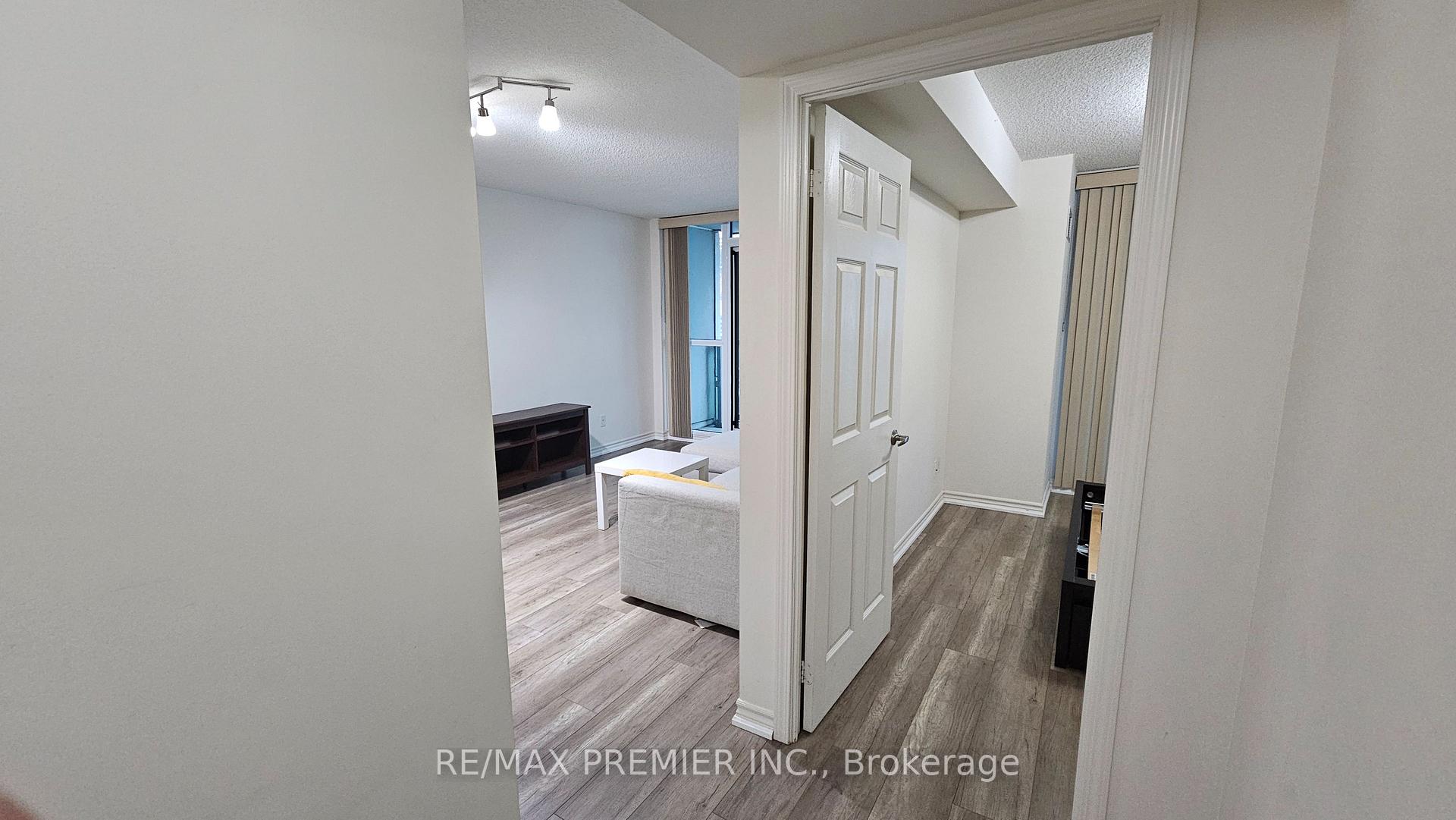 Photo 13 of Unit 2507, 19 Grand Trunk Crescent, Toronto, Waterfront Communities — HOMEH
