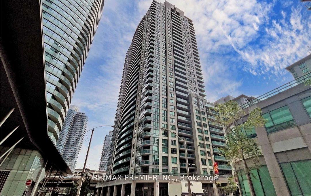 Photo 14 of Unit 2507, 19 Grand Trunk Crescent, Toronto, Waterfront Communities — HOMEH