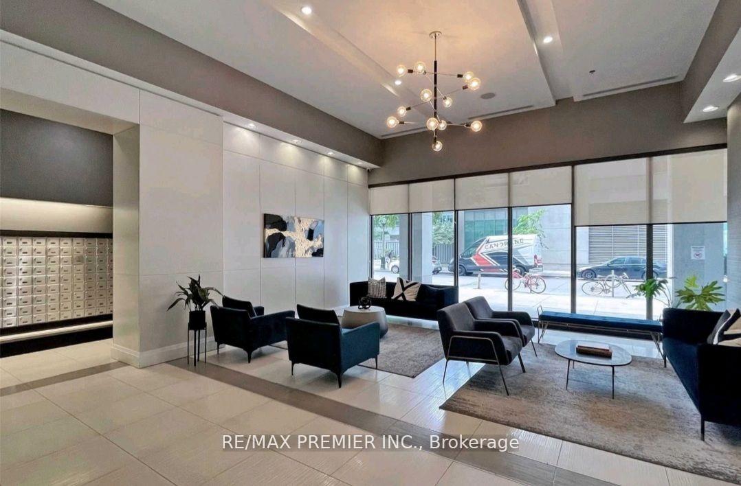 Photo 17 of Unit 2507, 19 Grand Trunk Crescent, Toronto, Waterfront Communities — HOMEH