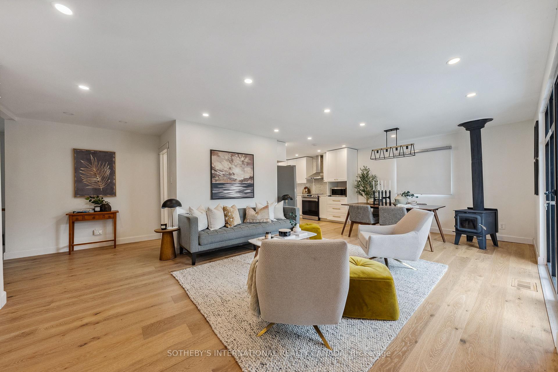 Photo 15 of 25 Silver Birch Street, Kawartha Lakes, Verulam — HOMEH