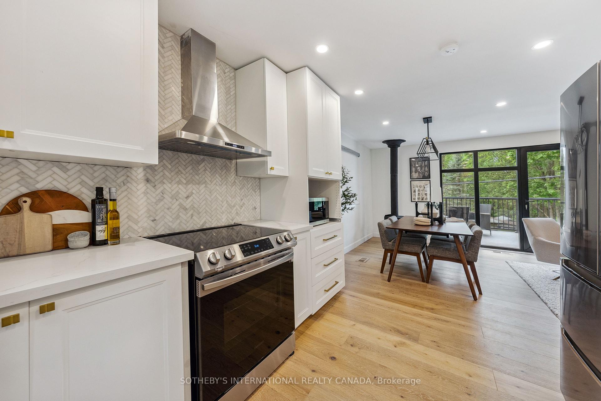 Photo 20 of 25 Silver Birch Street, Kawartha Lakes, Verulam — HOMEH