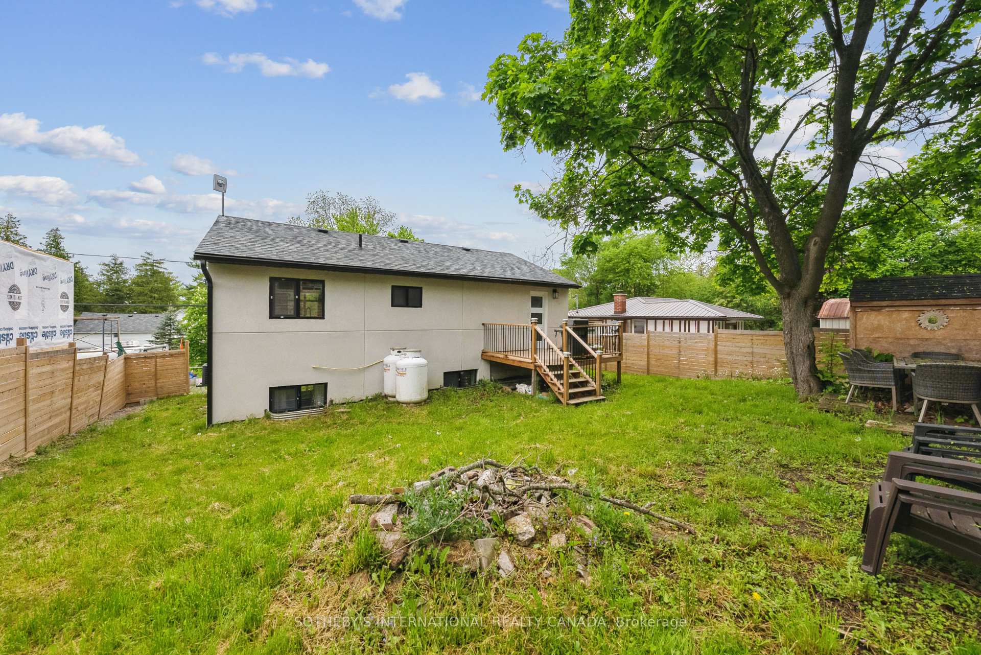 Photo 33 of 25 Silver Birch Street, Kawartha Lakes, Verulam — HOMEH