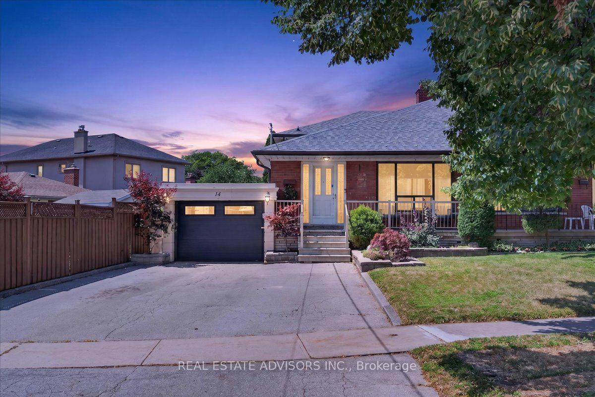Photo 1 of 14 Grampian Crescent, North York, Humber Summit — HOMEH