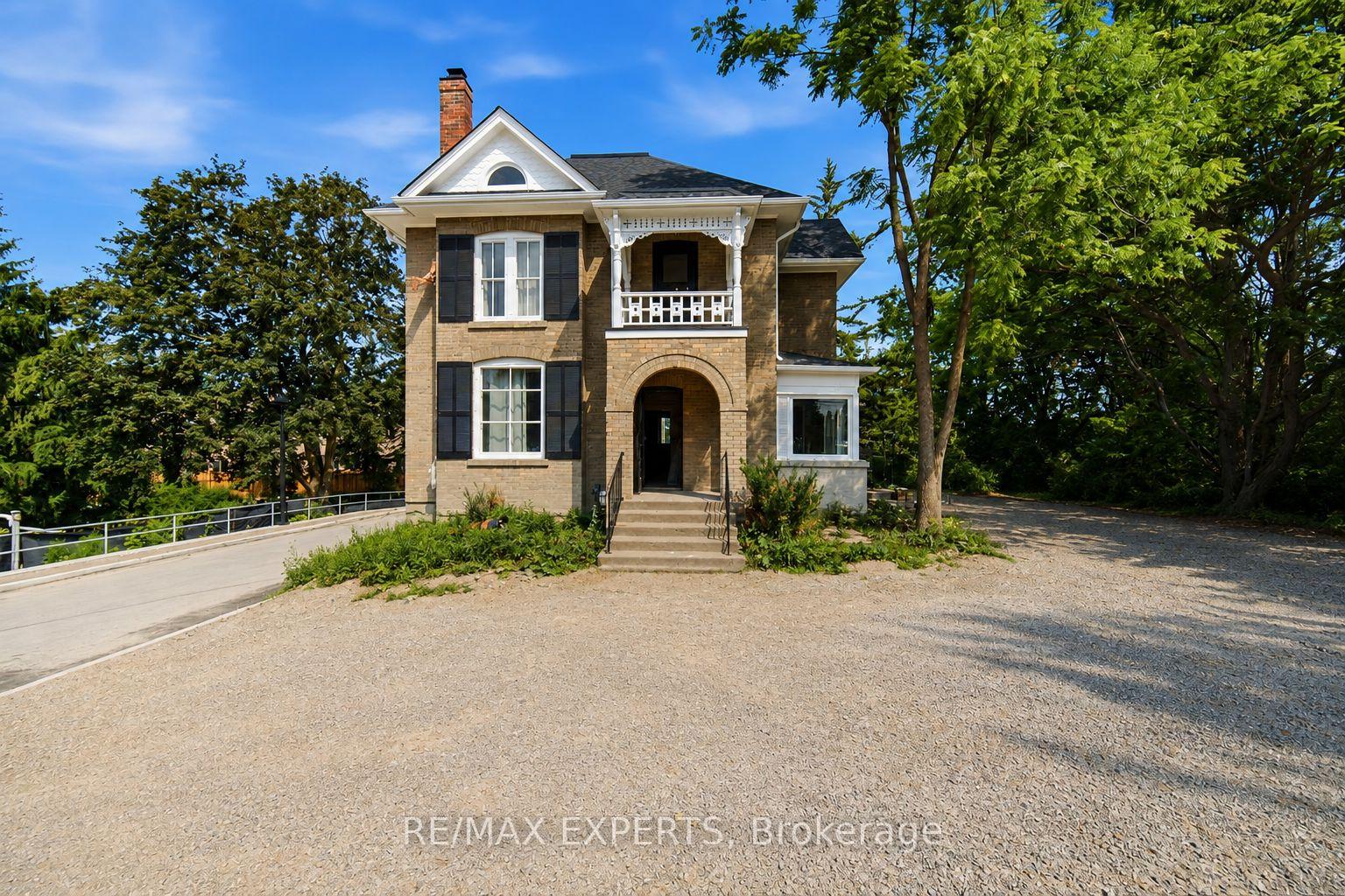 Photo 3 of 66 Main Street, King, Schomberg — HOMEH