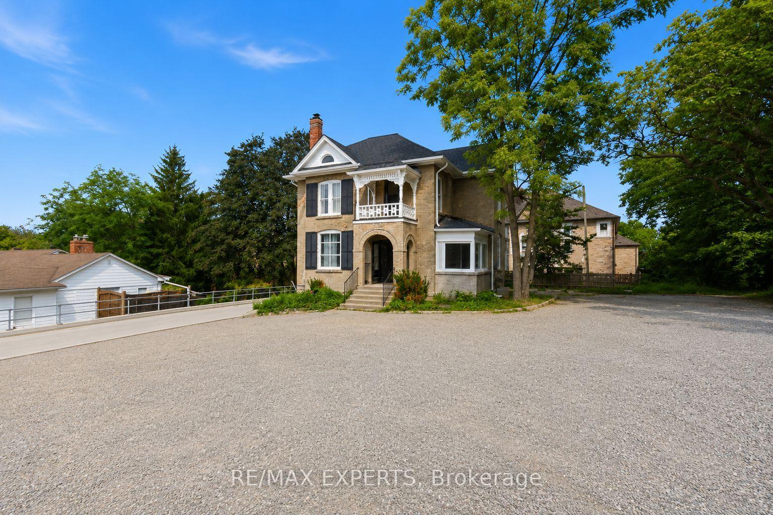 Photo 5 of 66 Main Street, King, Schomberg — HOMEH