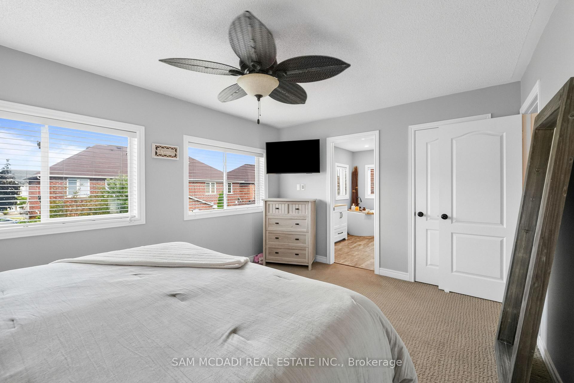 Photo 19 of 2191 Coldwater Street, Burlington, Orchard — HOMEH