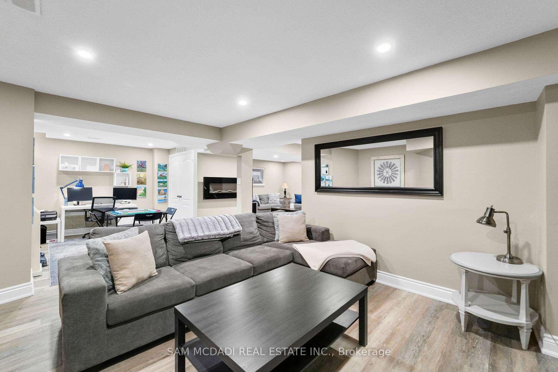 Photo 33 of 2191 Coldwater Street, Burlington, Orchard — HOMEH