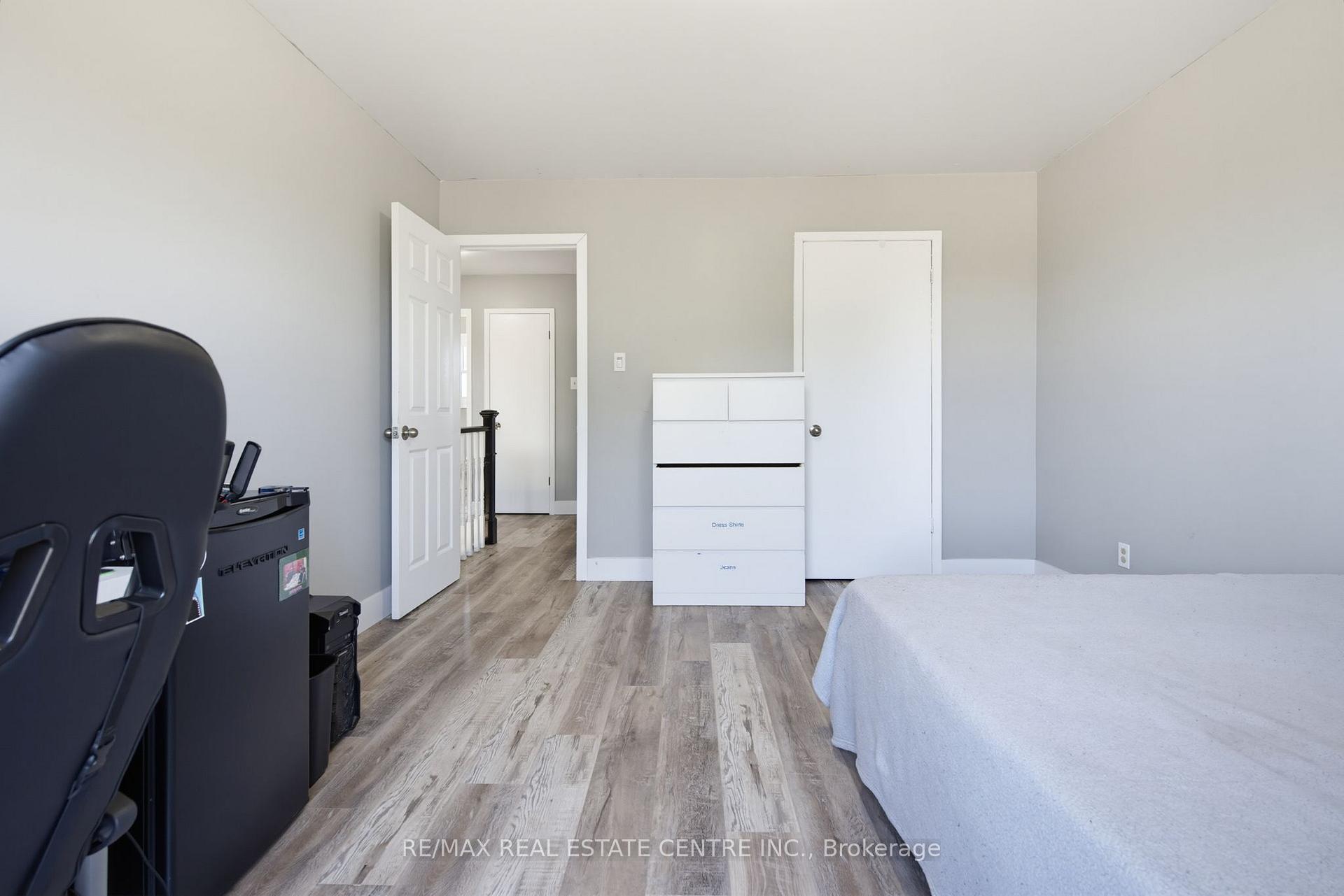 Photo 31 of 39 Amelia Street, Orangeville — HOMEH