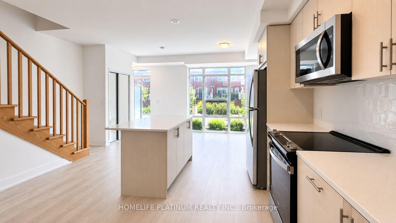 Photo 3 of Unit 5, 24 Alpine Symphony Path, Oshawa, Windfields — HOMEH
