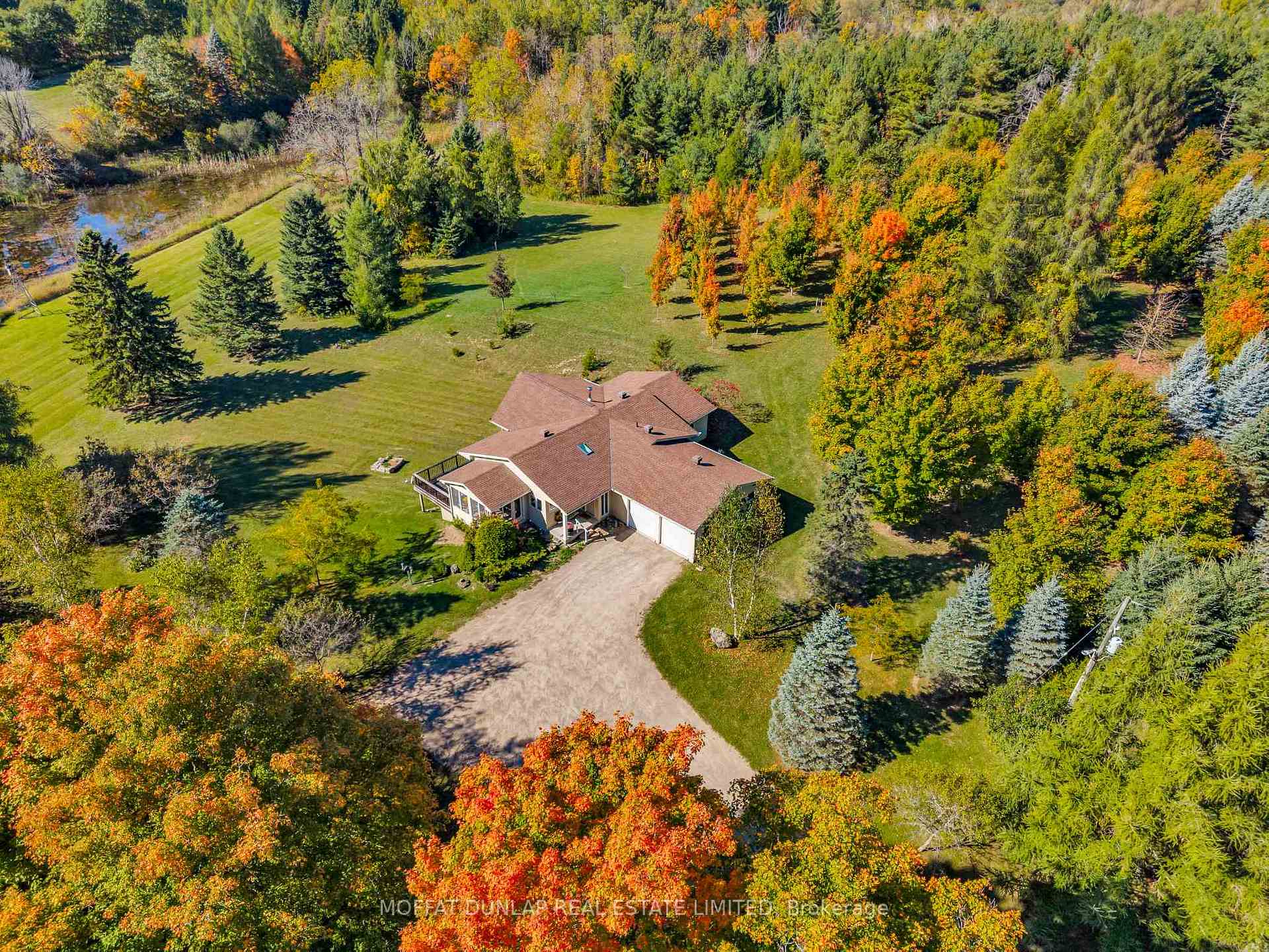 Photo 3 of 15910 Mississauga Road, Caledon, Rural Caledon — HOMEH