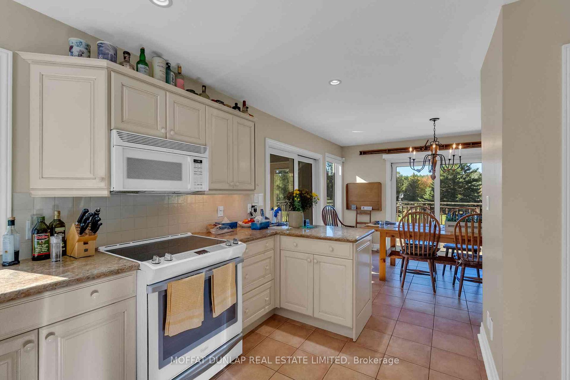 Photo 8 of 15910 Mississauga Road, Caledon, Rural Caledon — HOMEH