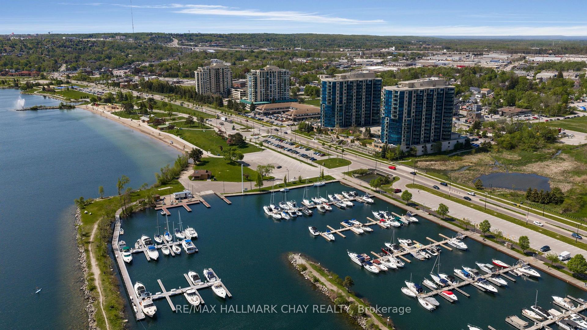 Photo 2 of Unit 702, 37 Ellen Street, Barrie, City Centre — HOMEH
