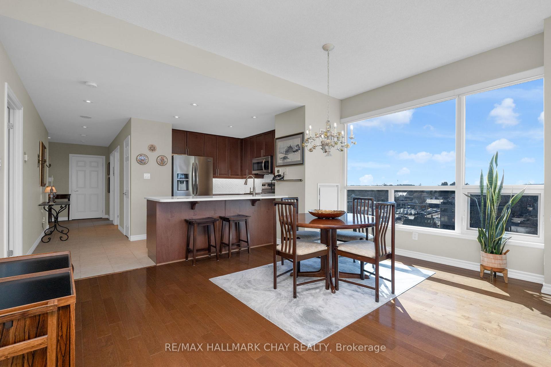 Photo 13 of Unit 702, 37 Ellen Street, Barrie, City Centre — HOMEH
