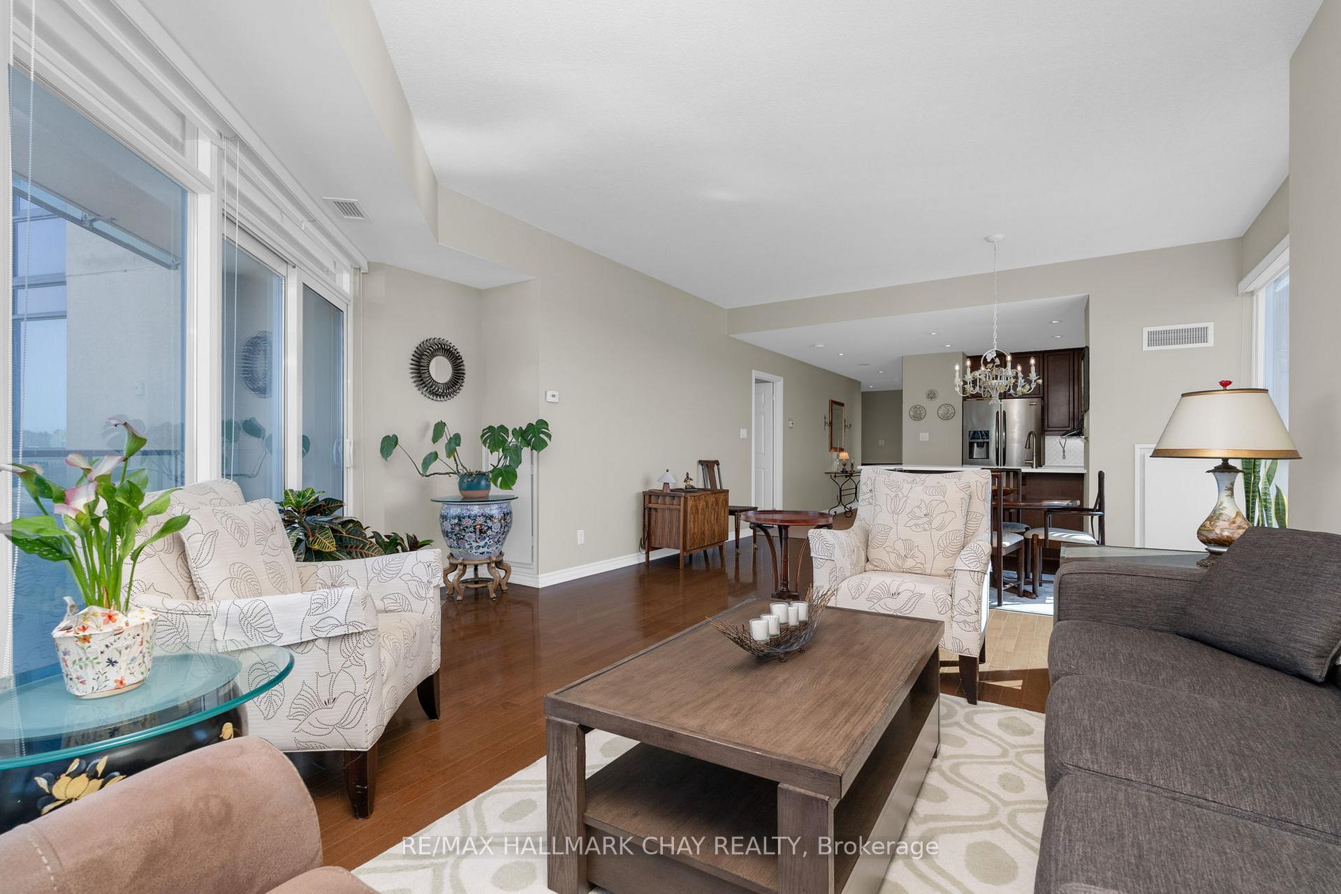 Photo 15 of Unit 702, 37 Ellen Street, Barrie, City Centre — HOMEH
