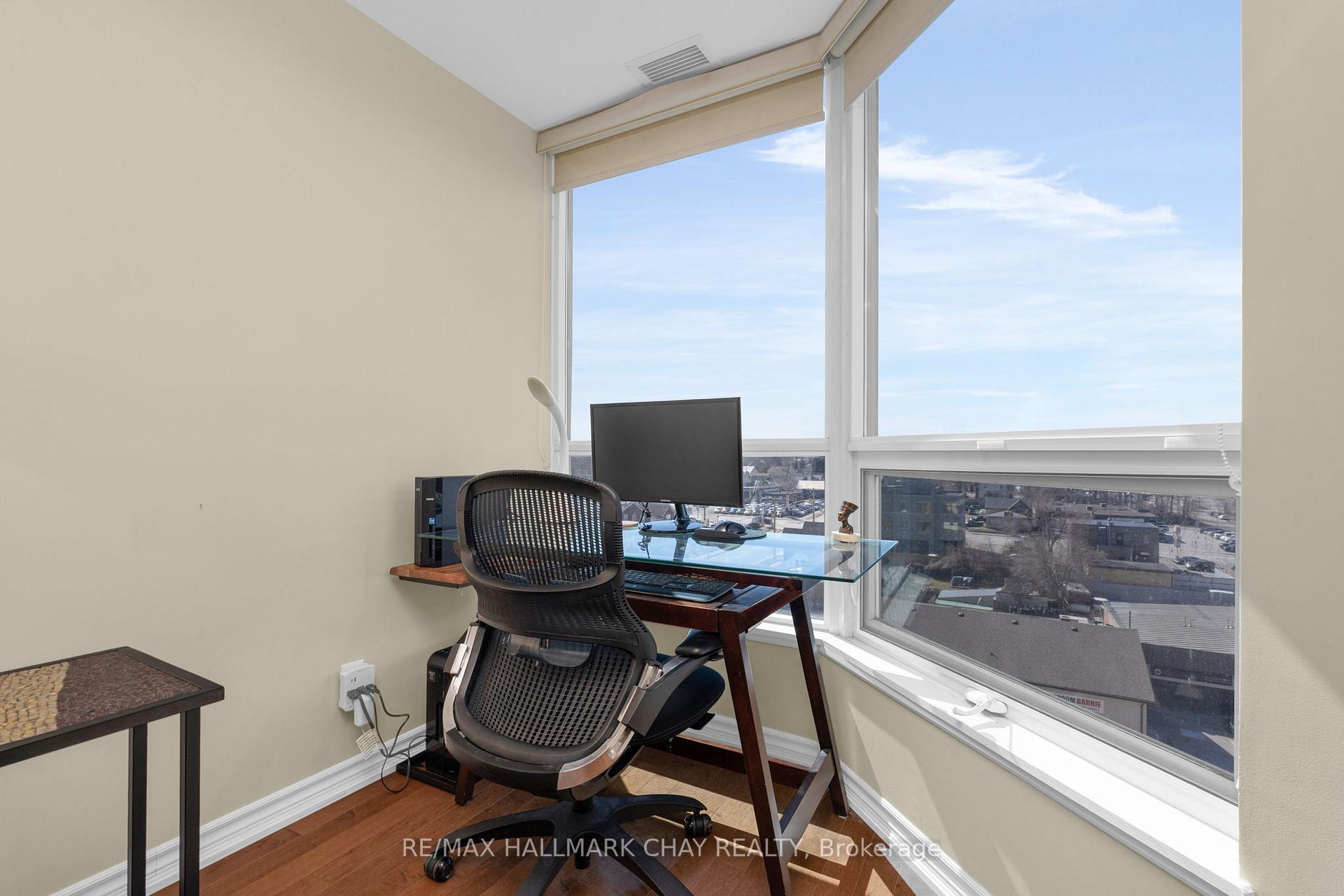 Photo 17 of Unit 702, 37 Ellen Street, Barrie, City Centre — HOMEH