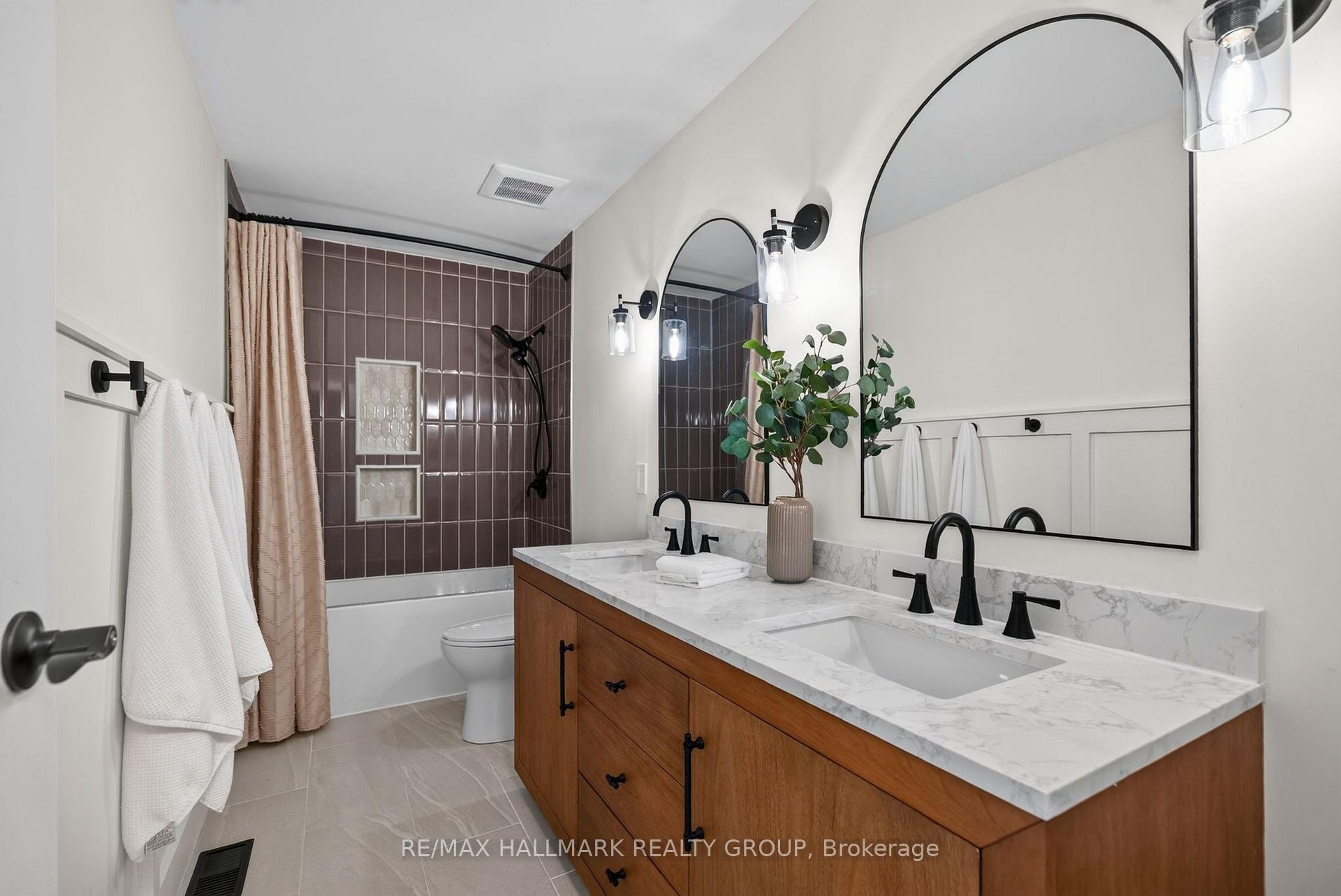 Photo 26 of 117 Canyon Drive, Ottawa, Fitzroy Ward (South East) — HOMEH