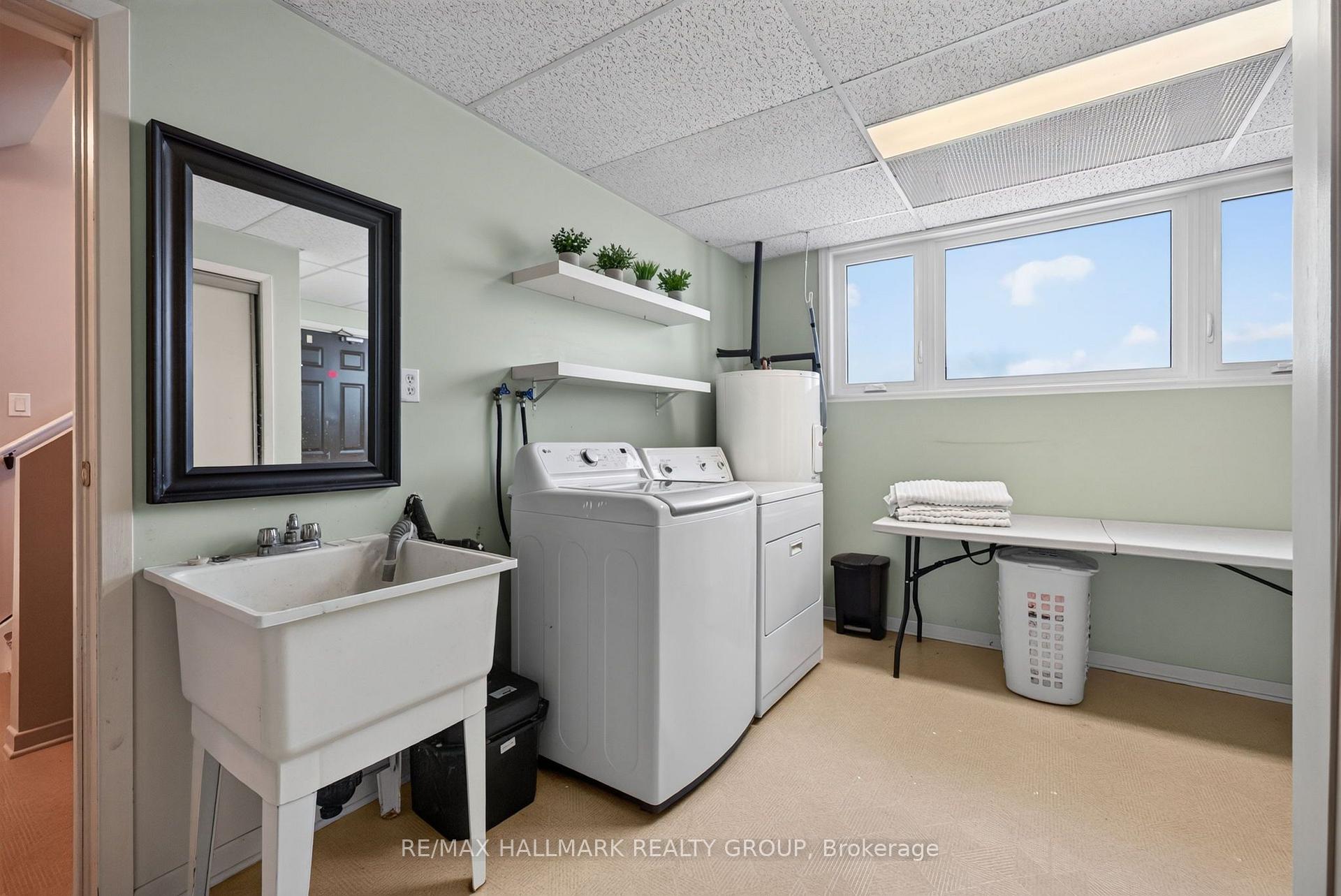 Photo 32 of 117 Canyon Drive, Ottawa, Fitzroy Ward (South East) — HOMEH
