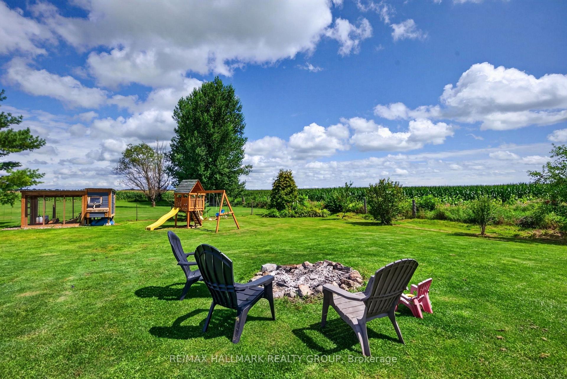 Photo 38 of 117 Canyon Drive, Ottawa, Fitzroy Ward (South East) — HOMEH