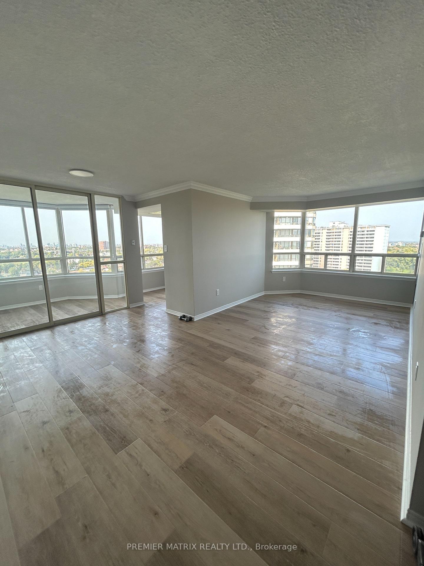 Photo 5 of Unit 1421, 3 Greystone Walk Drive, Scarborough, Kennedy Park — HOMEH