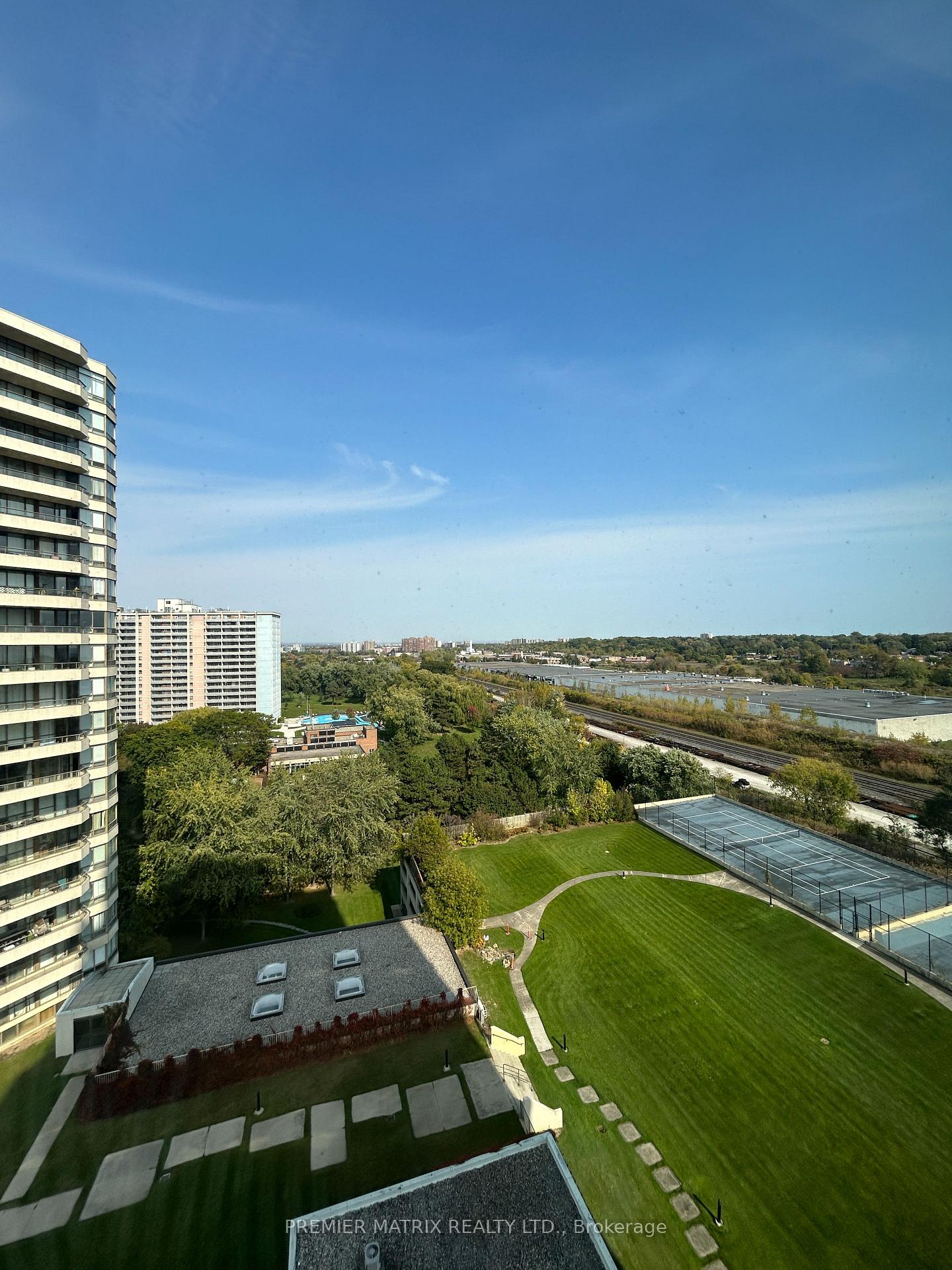 Photo 29 of Unit 1421, 3 Greystone Walk Drive, Scarborough, Kennedy Park — HOMEH