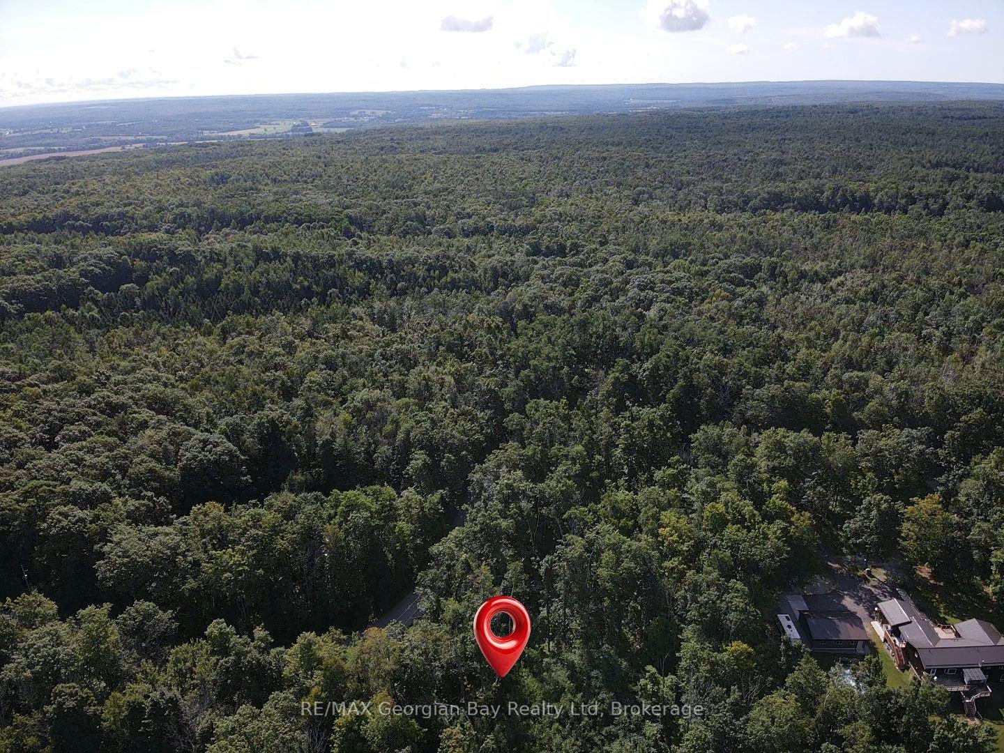 Photo 5 of 168 Peter Street E, Oro-Medonte, Rural Oro-Medonte — HOMEH
