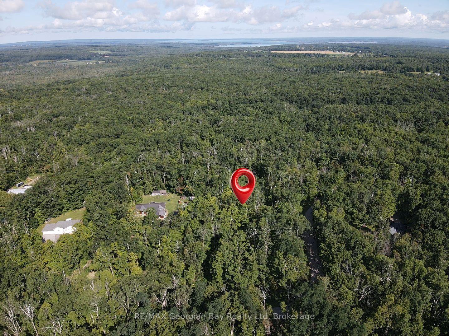 Photo 9 of 168 Peter Street E, Oro-Medonte, Rural Oro-Medonte — HOMEH